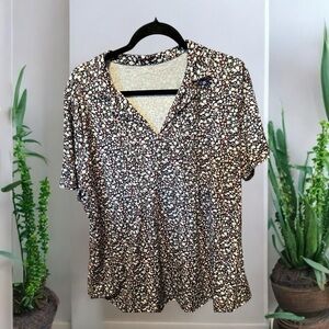 Histore Floral Black and White Women's Top